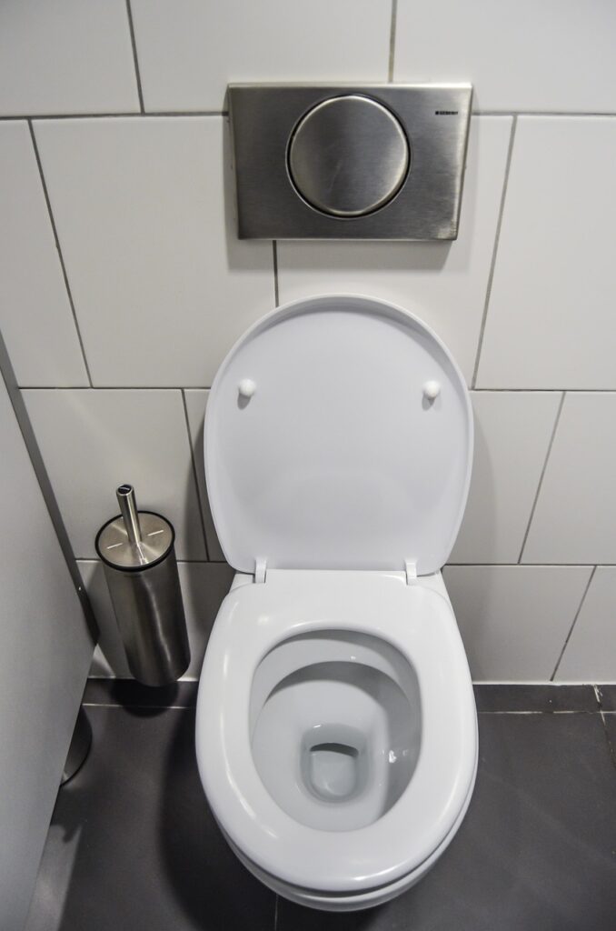 尿もれでトイレに間に合わない時の対処法は？